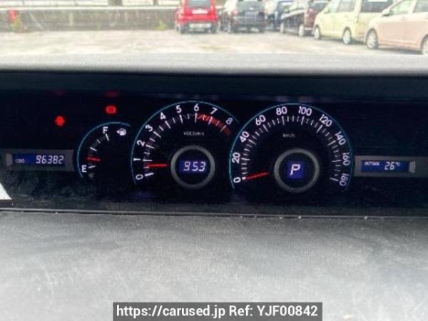 Used 2007 AT toyota voxy ZRR70G Image[23]
