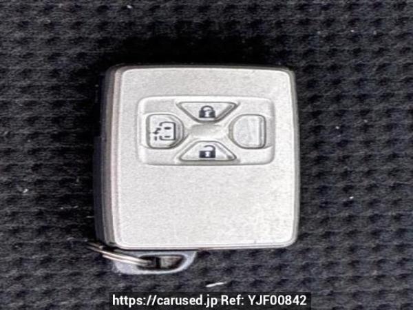 Used 2007 AT toyota voxy ZRR70G Image[28]