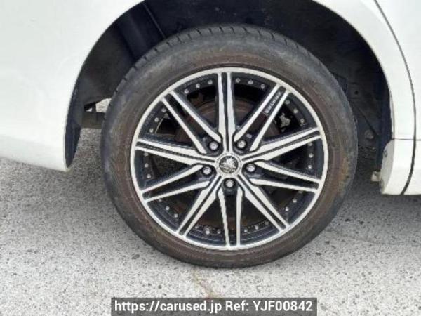 Used 2007 AT toyota voxy ZRR70G Image[31]