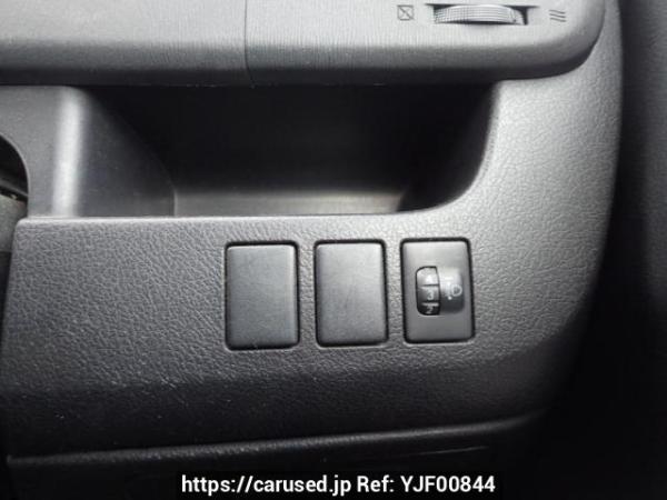 Used 2010 AT toyota noah ZRR75W Image[31]