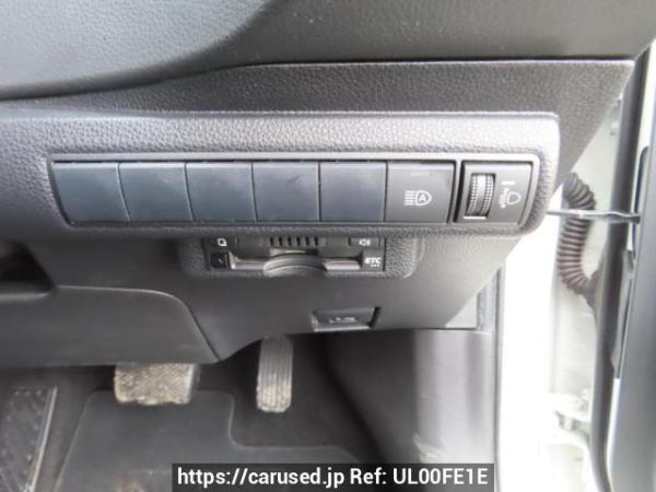 Used 2020 AT toyota corolla-touring-wagon ZRE212W Image[30]