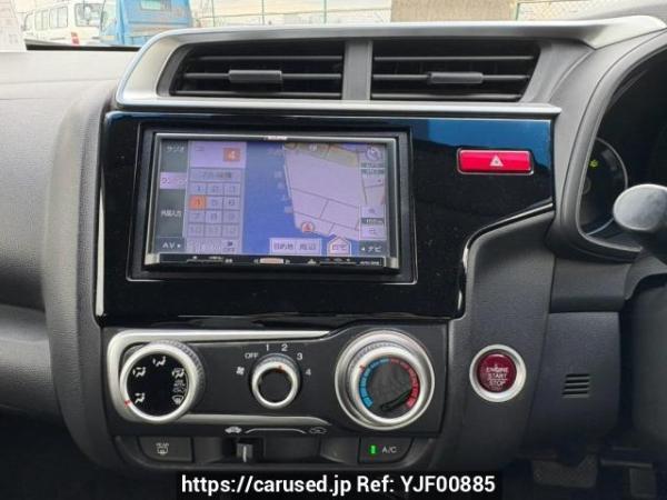 Used 2014 AT honda fit GK3 Image[19]
