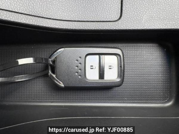 Used 2014 AT honda fit GK3 Image[27]