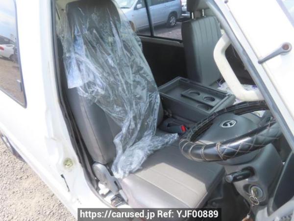 Used 2005 MT mazda bongo-van SKF2V Image[16]