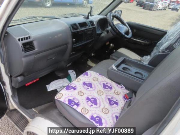 Used 2005 MT mazda bongo-van SKF2V Image[17]