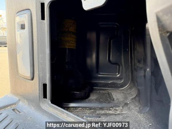 Used 2006 AT toyota hiace-van KDH200V Image[44]