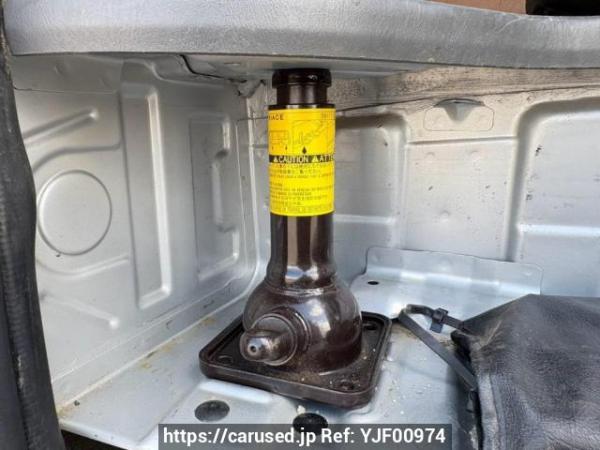 Used 2006 AT toyota regiusace-van KDH200V Image[44]