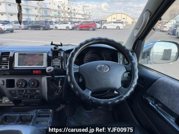 Used 2005 AT toyota hiace-van TRH200V Image[18]