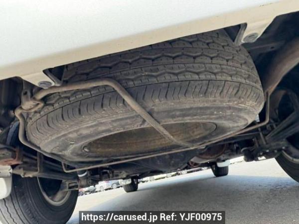 Used 2005 AT toyota hiace-van TRH200V Image[42]