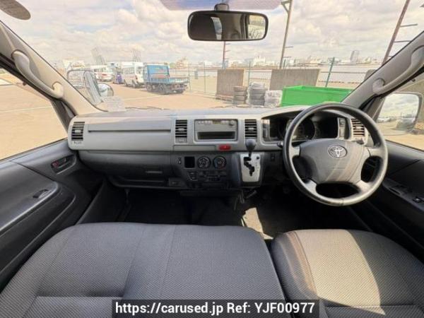 Used 2011 AT toyota regiusace-van TRH200K Image[17]