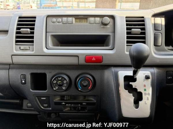 Used 2011 AT toyota regiusace-van TRH200K Image[20]