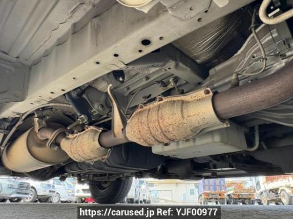 Used 2011 AT toyota regiusace-van TRH200K Image[37]