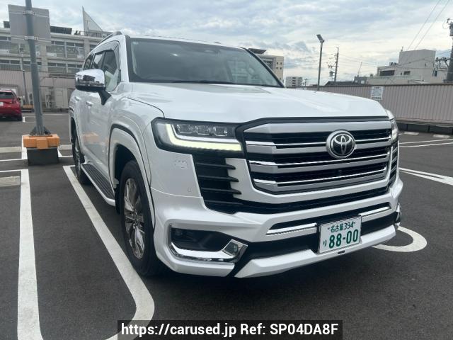 Buy Used 2025 Toyota Land Cruiser VJA300W (SP04DA8F) - Carused.jp