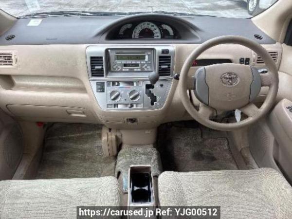 Used 2005 AT toyota raum NCZ20 Image[16]