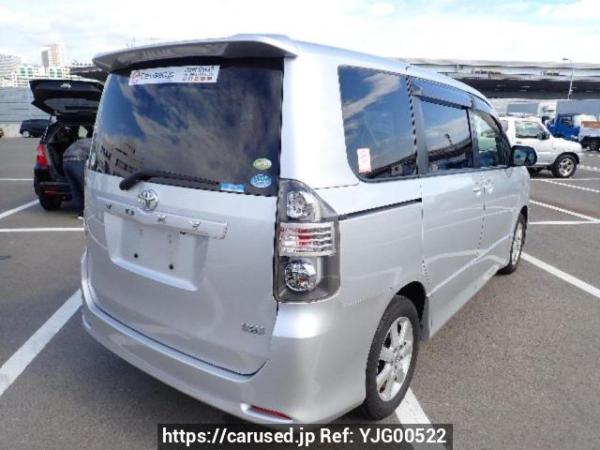 Used 2007 AT toyota voxy ZRR70W Image[5]