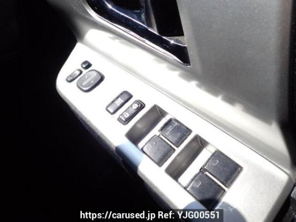 Used 2010 AT toyota voxy ZRR70W Image[27]
