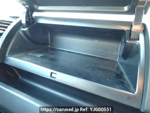 Used 2010 AT toyota voxy ZRR70W Image[29]