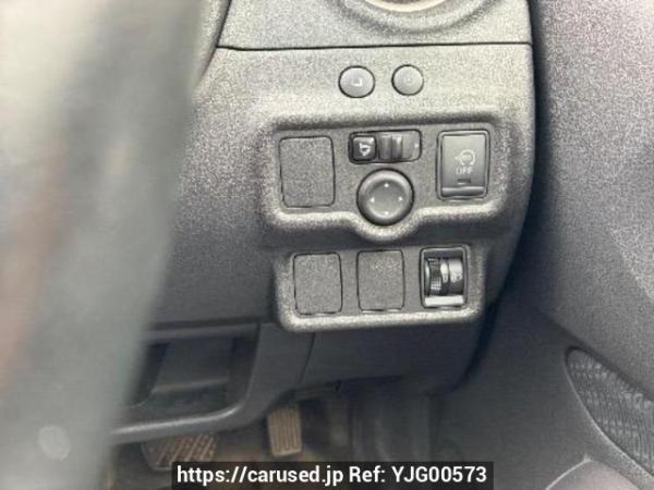 Used 2013 AT nissan note E12 Image[24]