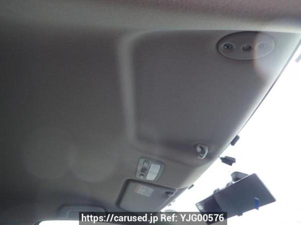 Used 2003 AT toyota wish ZNE10G Image[12]