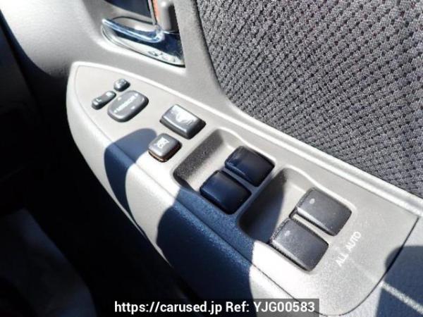 Used 2005 AT toyota raum NCZ20 Image[27]