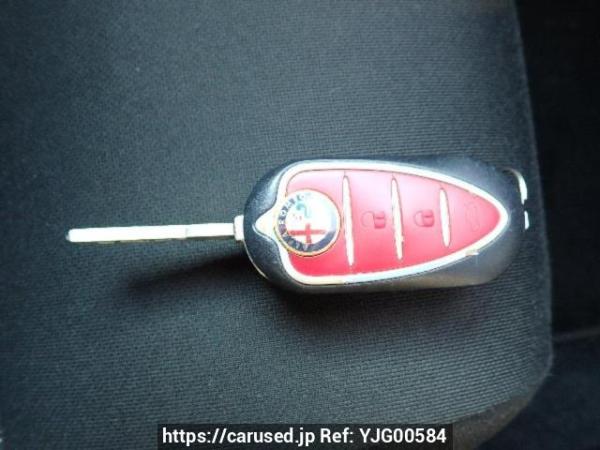 Used 2012 AT alfa-romeo giulietta 940141 Image[25]