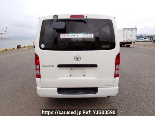 Used 2006 AT toyota regiusace-van KDH200V Image[5]
