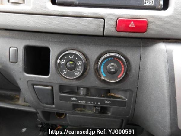 Used 2005 AT toyota hiace-van TRH200V Image[21]