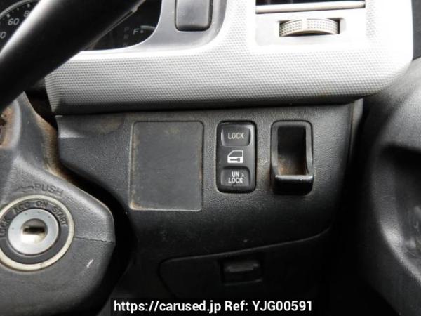Used 2005 AT toyota hiace-van TRH200V Image[26]