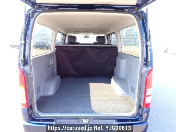 Used 2007 AT toyota regiusace-van KDH200V Image[6]