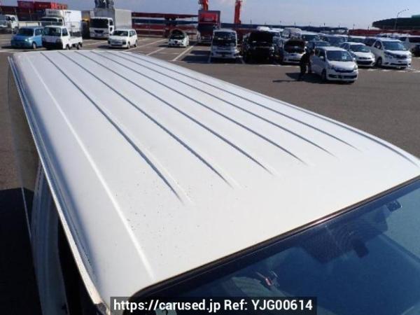 Used 2009 MT toyota hiace-van TRH200V Image[12]