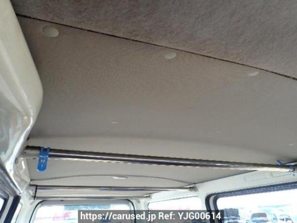 Used 2009 MT toyota hiace-van TRH200V Image[13]