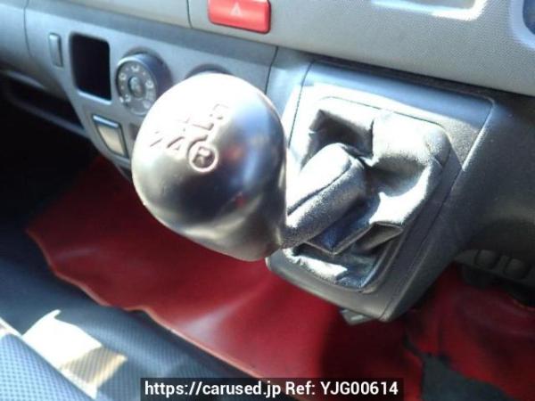 Used 2009 MT toyota hiace-van TRH200V Image[24]