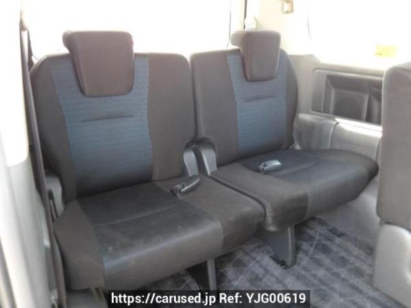 Used 2009 AT toyota voxy ZRR70W Image[17]