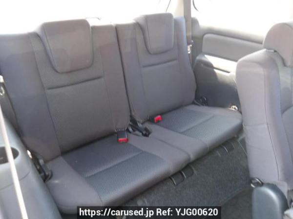 Used 2004 AT toyota wish ZNE10G Image[17]