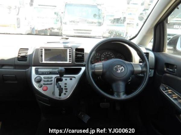 Used 2004 AT toyota wish ZNE10G Image[21]