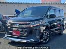 Toyota Noah ZRR85W