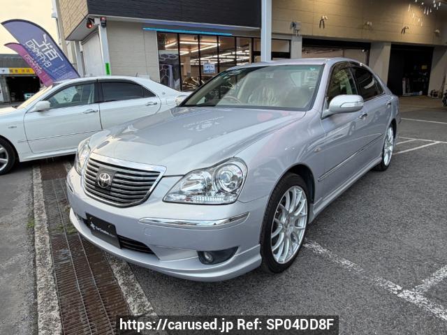 2004 Toyota Crown Majesta UZS186