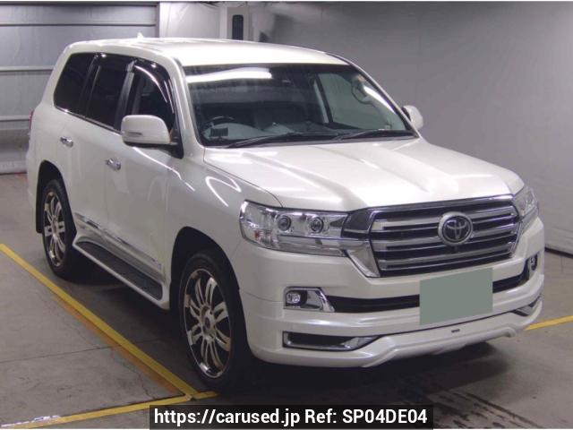 Buy Used 2018 Toyota Land Cruiser URJ202W (SP04DE04) - Carused.jp