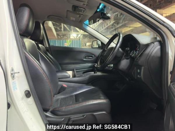 Used 2016 CVT honda vezel null Image[13]