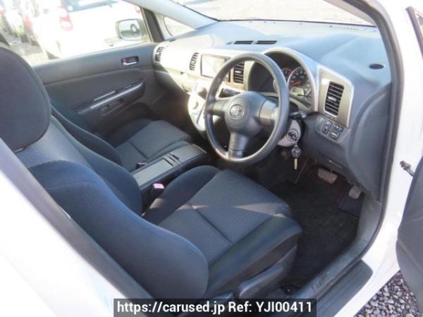Used 2005 AT toyota wish ZNE10G Image[12]