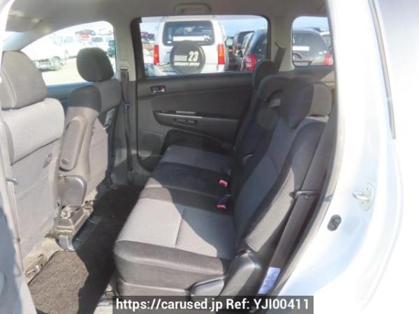 Used 2005 AT toyota wish ZNE10G Image[17]