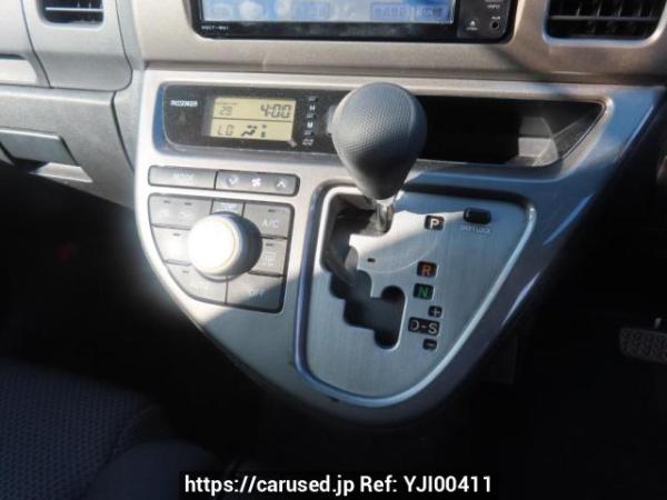 Used 2005 AT toyota wish ZNE10G Image[25]
