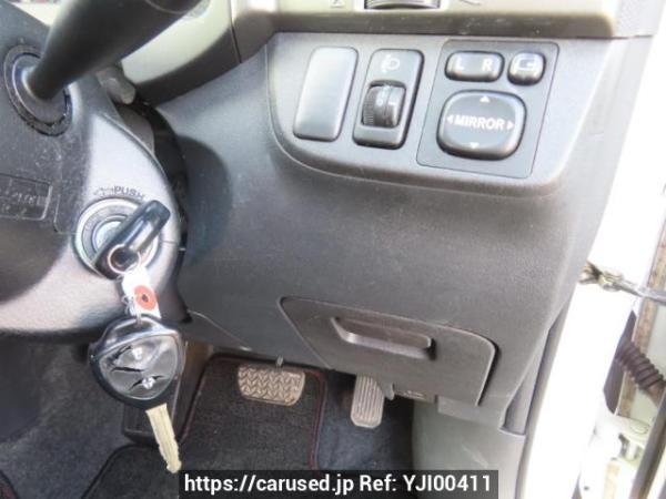 Used 2005 AT toyota wish ZNE10G Image[29]