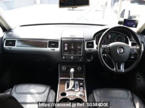 Used 2016 AT volkswagen touareg null Image[9]