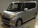 Daihatsu Tanto Custom