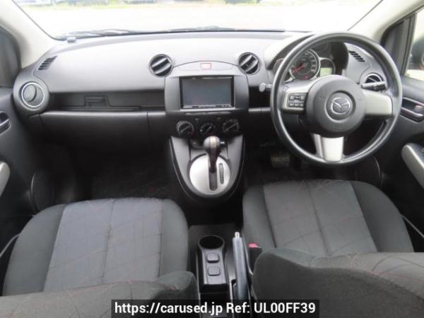 Used 2013 AT mazda demio DE3FS Image[19]