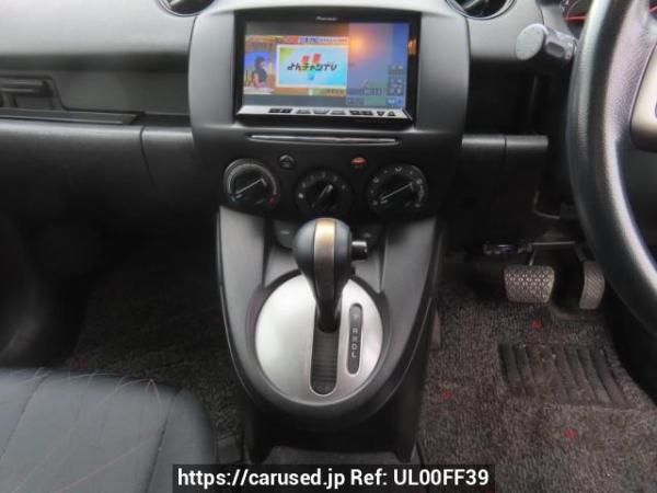 Used 2013 AT mazda demio DE3FS Image[22]