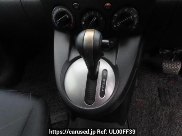 Used 2013 AT mazda demio DE3FS Image[24]