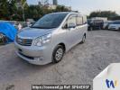 Toyota Noah ZRR70G