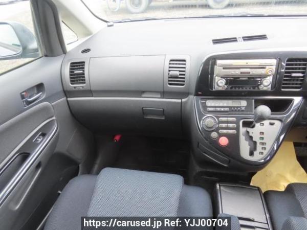 Used 2003 AT toyota wish ZNE10G Image[18]